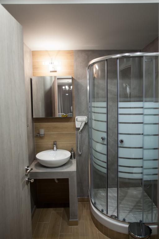 Pallas Luxury Apartment