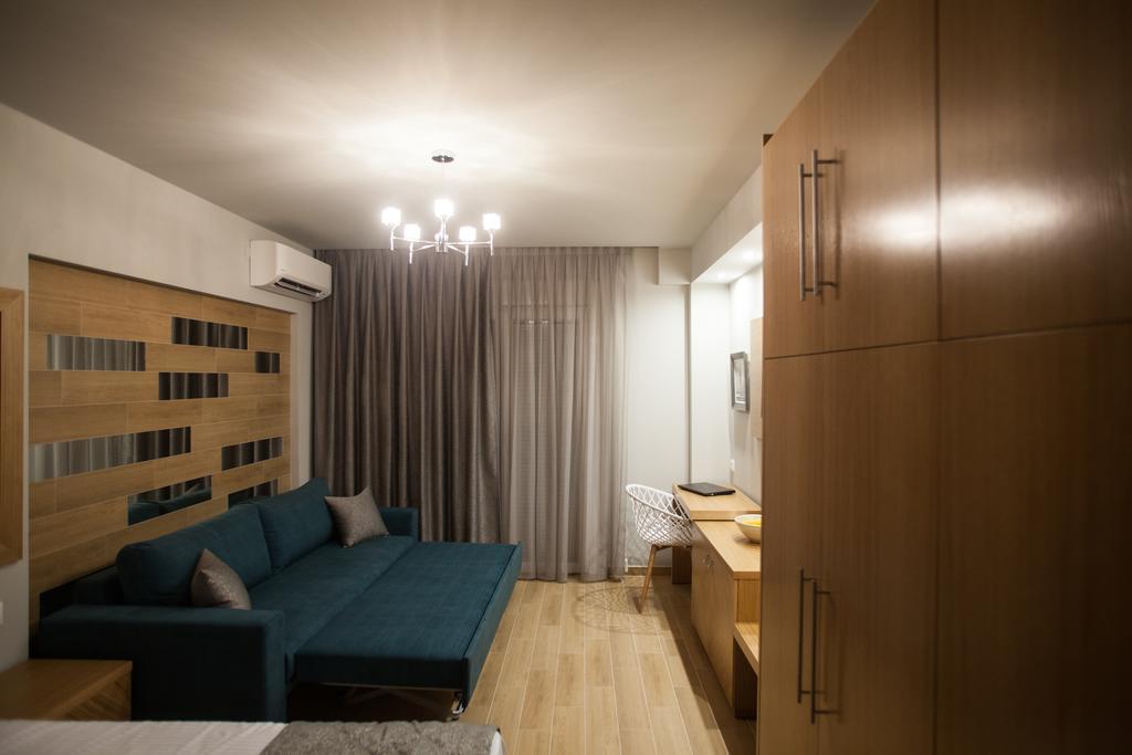 Pallas Luxury Ammouliani